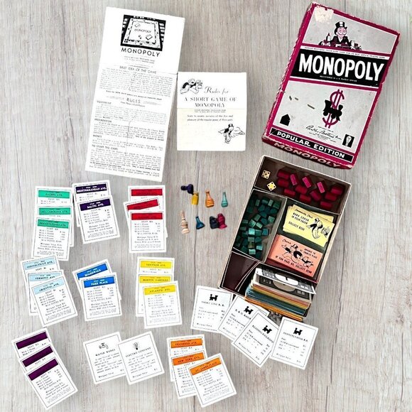 PARKER BROS Vintage 50s  Monopoly Game Wooden Pieces Cards Money Dice COMPLETE - Picture 5 of 10